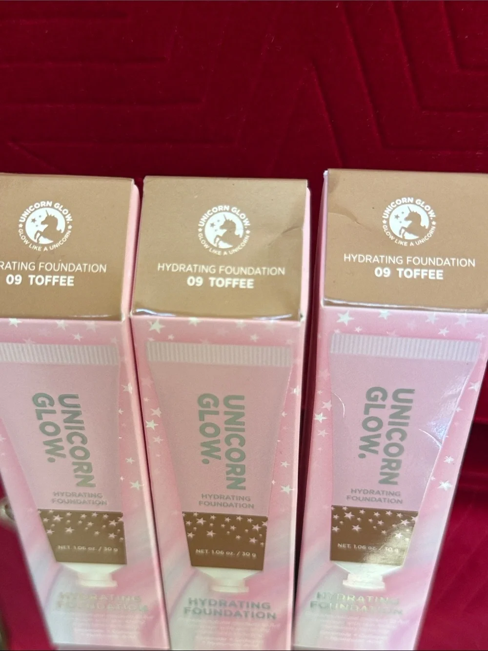 Unicorn Glow Foundation Toffee 09 Large Collagen NIB
